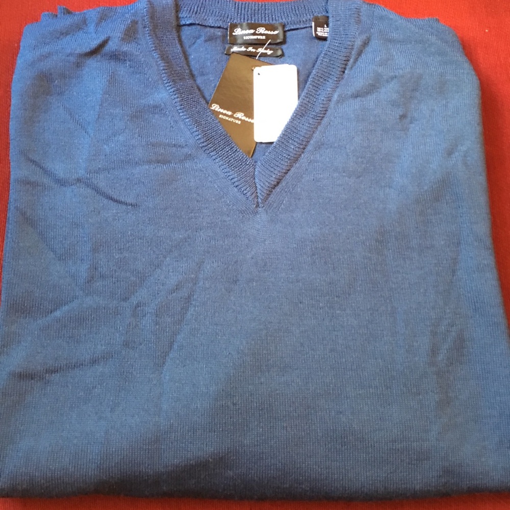 New Linea Rosso signature v neck Large blue